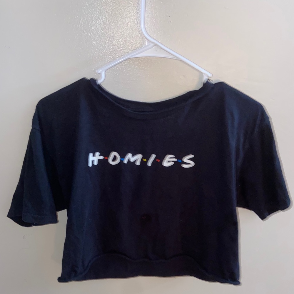 H•o•m•i•e•s crop top shirt